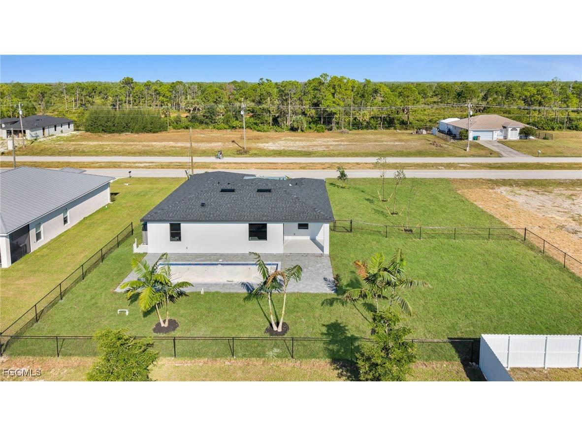 510 Wilmington Parkway Cape Coral FL 33993 2025017883 image36