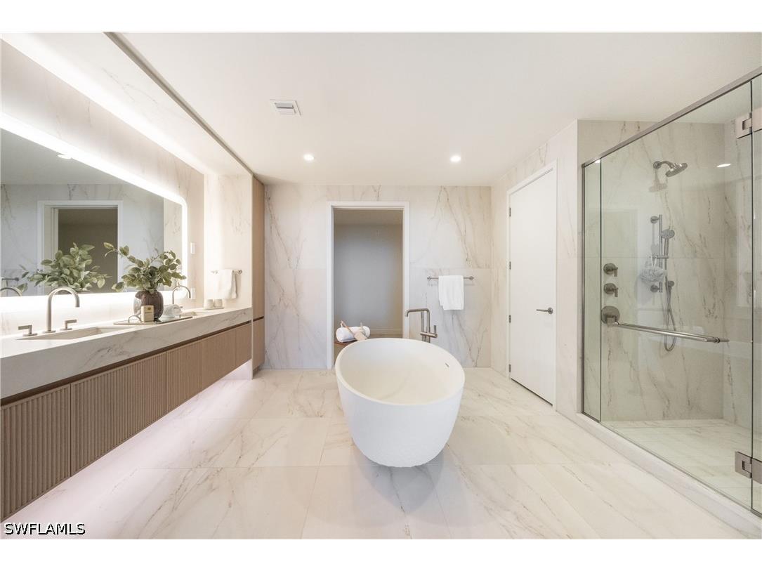 5100 Seagrass Boulevard #202 Bonita Springs FL 34134 226020800 image12