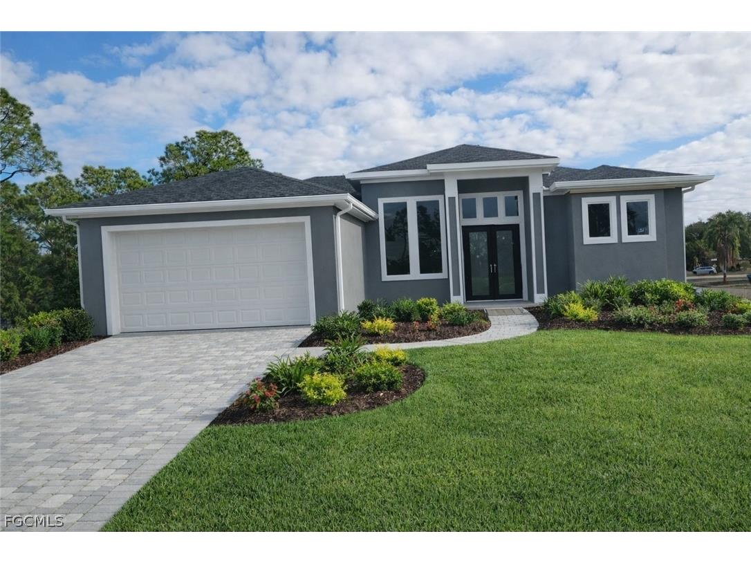 5102 Lee Circle S Lehigh Acres FL 33971 2026006823 image1