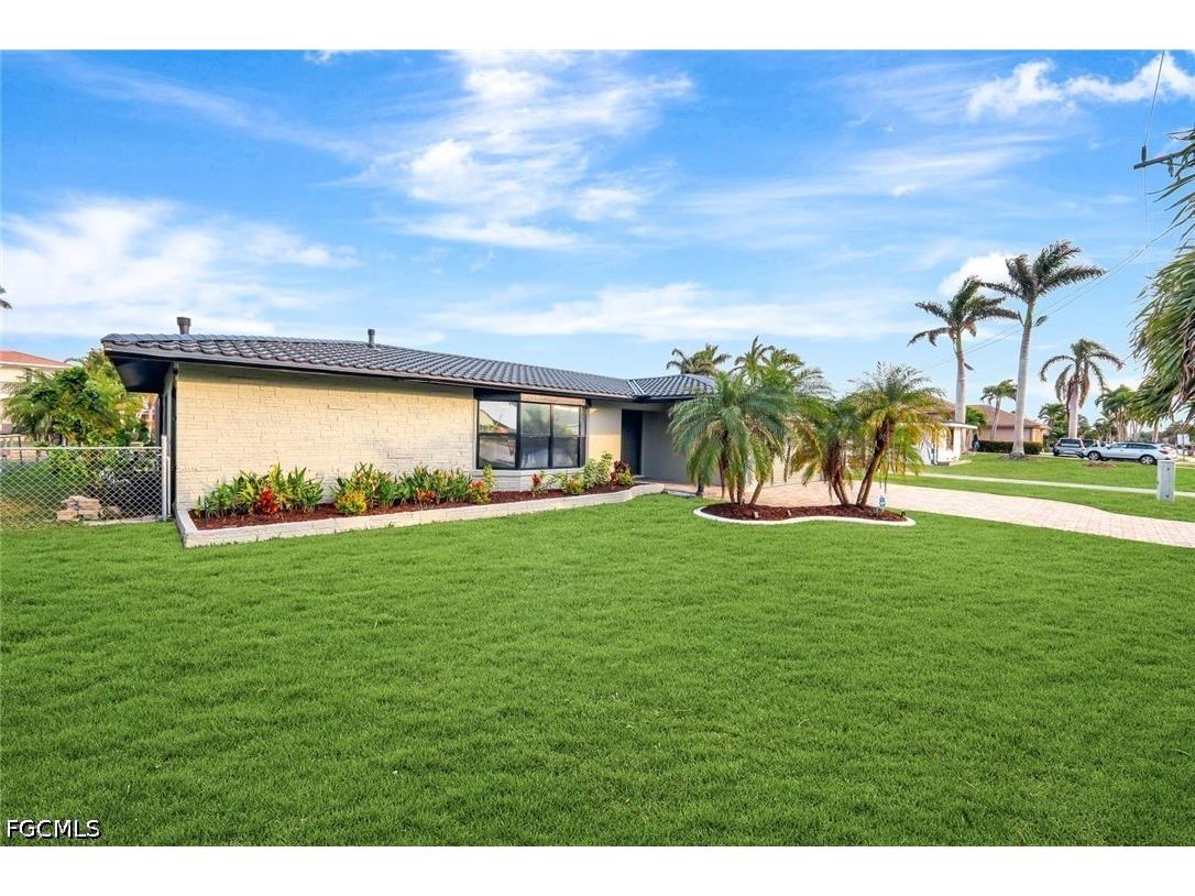5103 Pelican Boulevard Cape Coral FL 33914 2026017301 image34