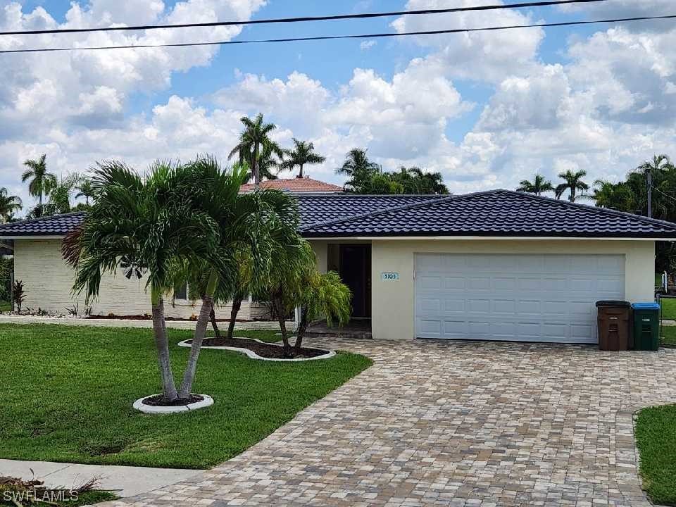 5103 Pelican Boulevard Cape Coral FL 33914 223049568 image1