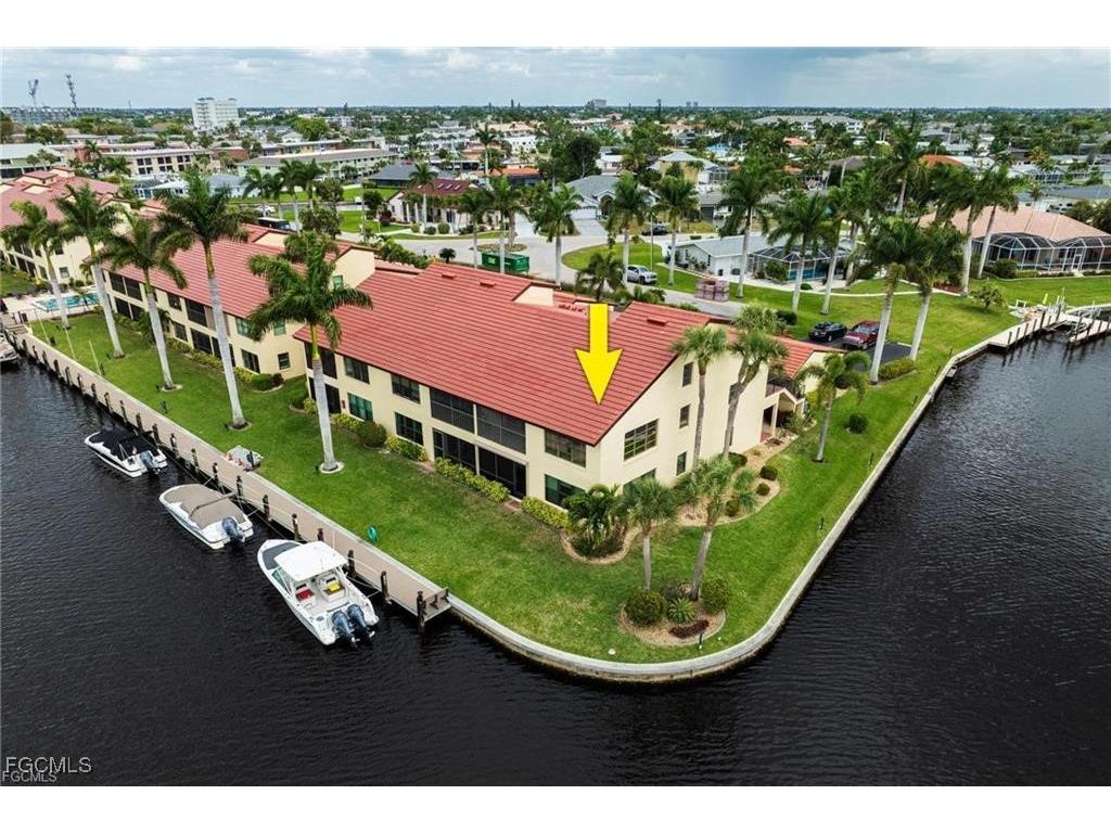 5103 Sunnybrook Court #2 Cape Coral FL 33904 2025007061 image1