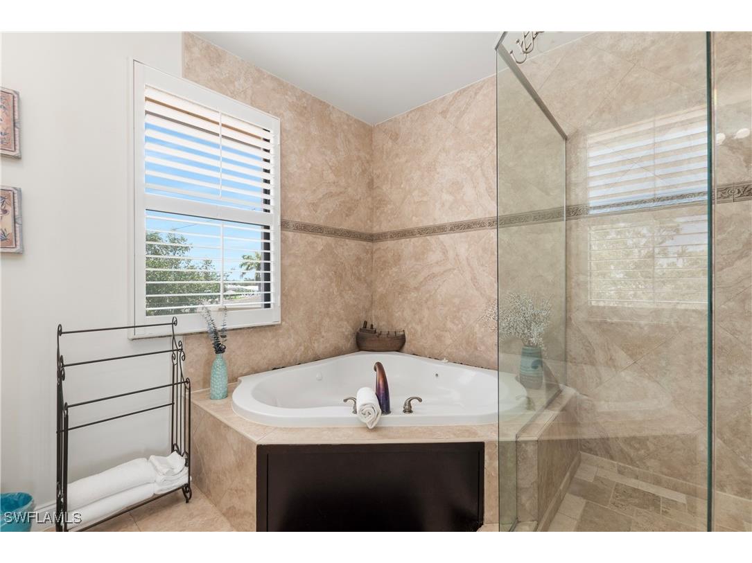 5105 Rutland Court Cape Coral FL 33904 225045824 image25