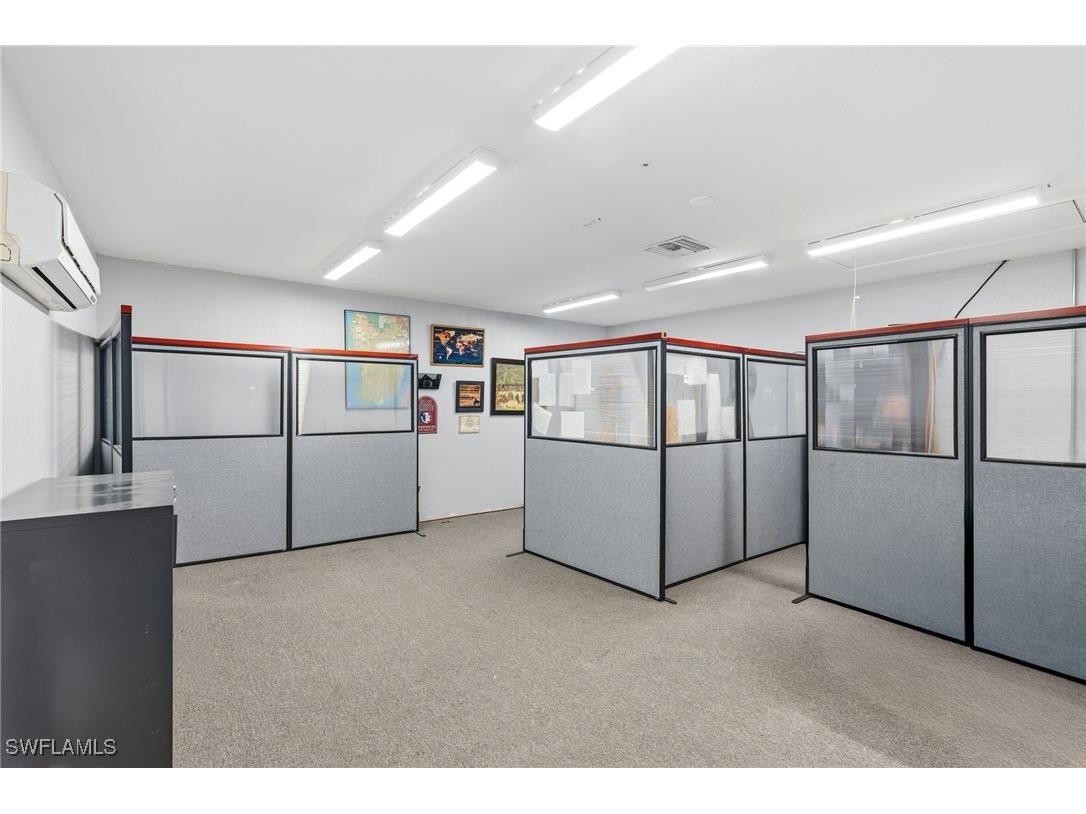  Lehigh Acres FL 33971 225078671 image14