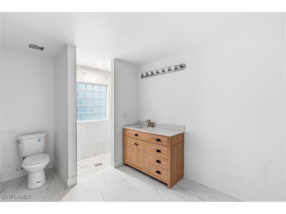  Lehigh Acres FL 33971 225078671 image26