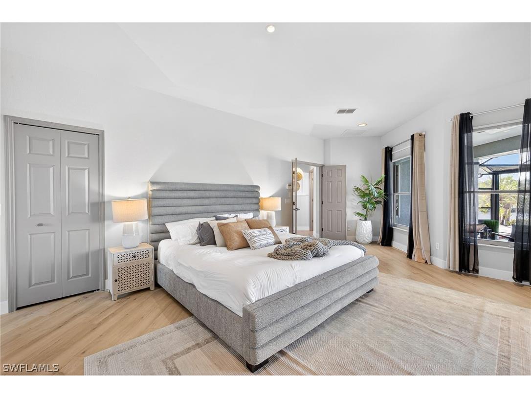 5106 Sands Boulevard Cape Coral FL 33914 226008108 image13