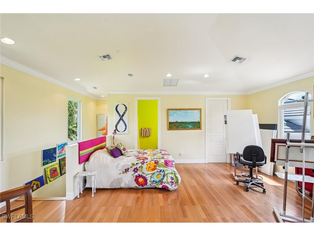 5106 Seahorse Avenue Naples FL 34103 225064813 image22