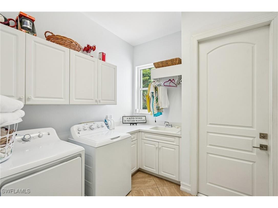 5106 Seahorse Avenue Naples FL 34103 225064813 image33