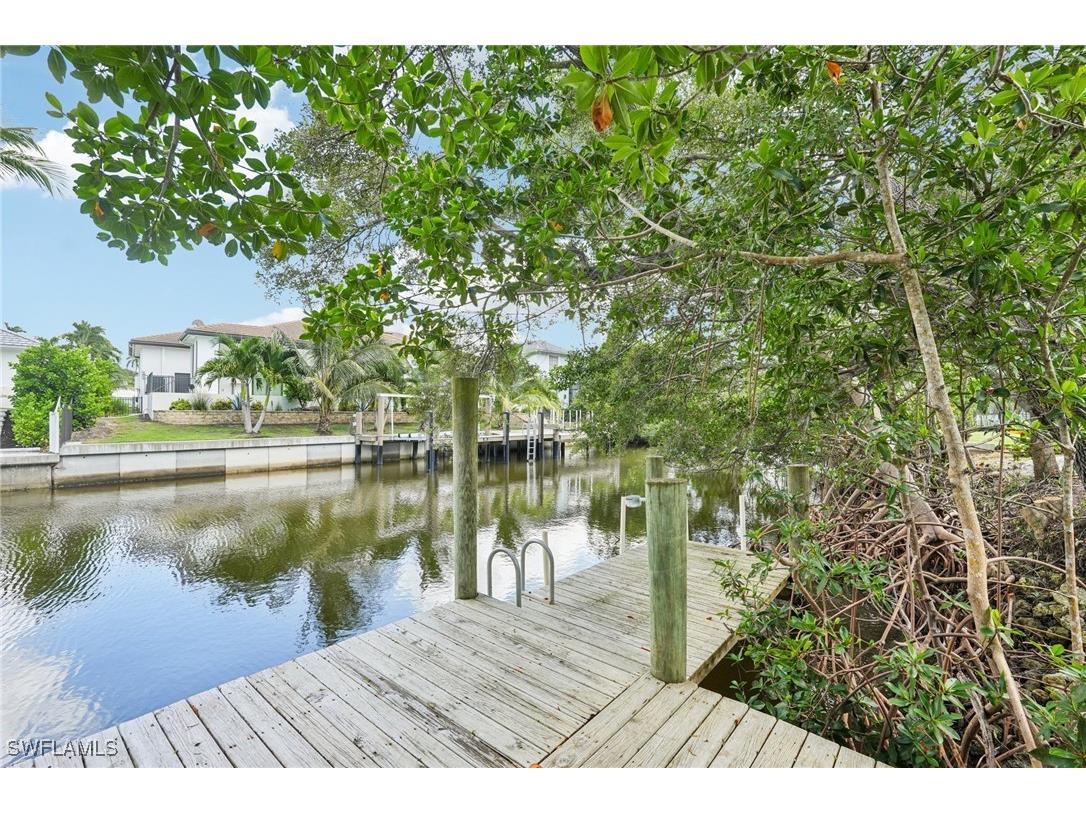 5106 Seahorse Avenue Naples FL 34103 225064813 image5