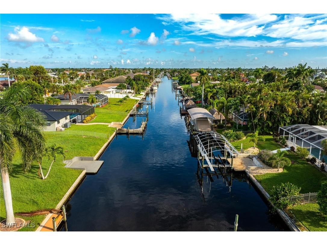 5107 Pelican Boulevard Cape Coral FL 33914 225027404 image1