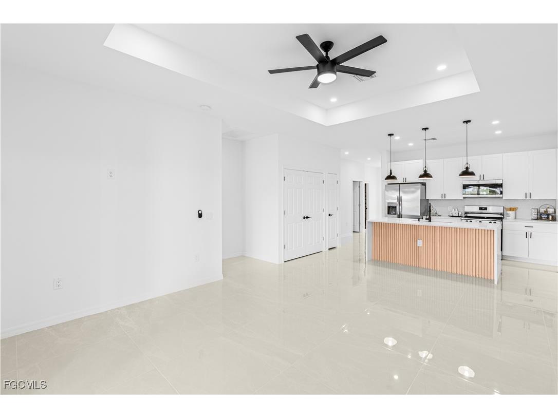 5107 Vera Avenue N Lehigh Acres FL 33971 2025015301 image17