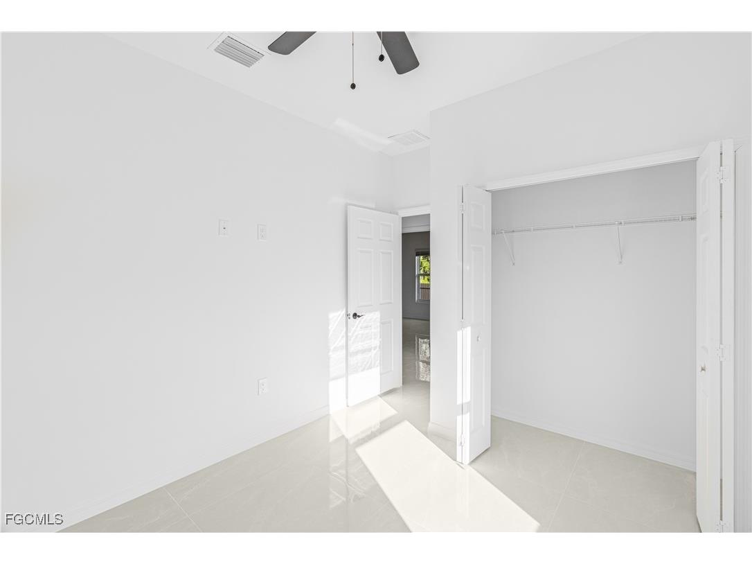 5107 Vera Avenue N Lehigh Acres FL 33971 2025015301 image21