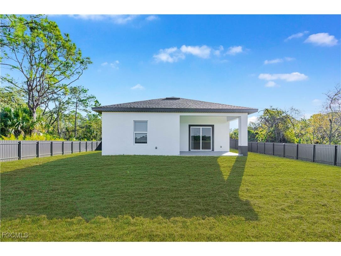 5107 Vera Avenue N Lehigh Acres FL 33971 2025015301 image37