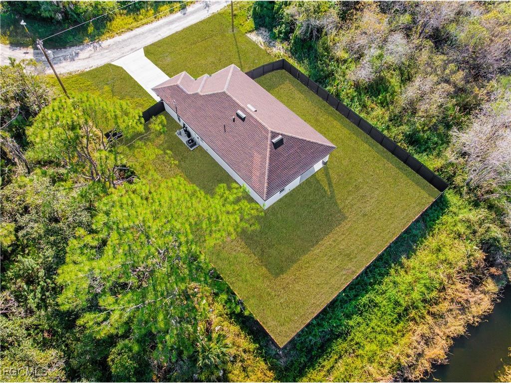 5107 Vera Avenue N Lehigh Acres FL 33971 2025015301 image40