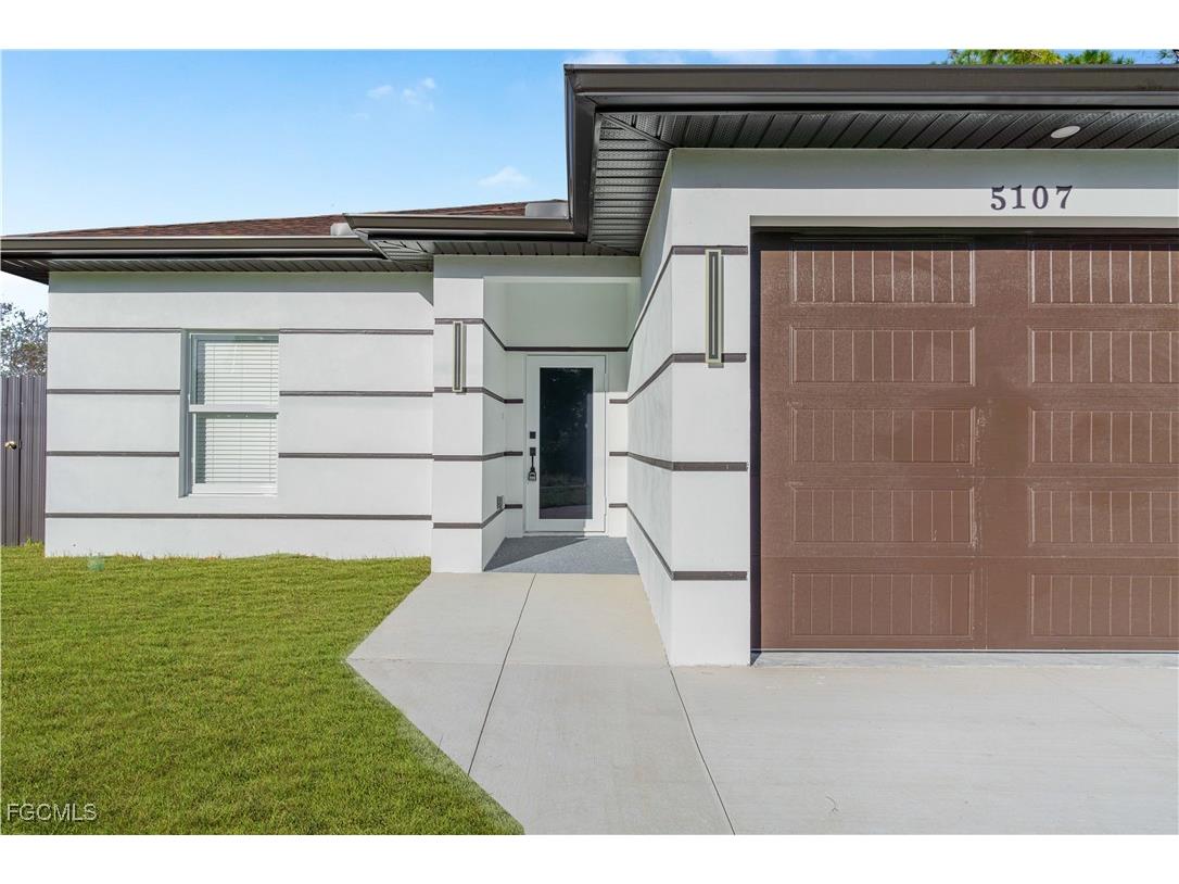 5107 Vera Avenue N Lehigh Acres FL 33971 2025015301 image6