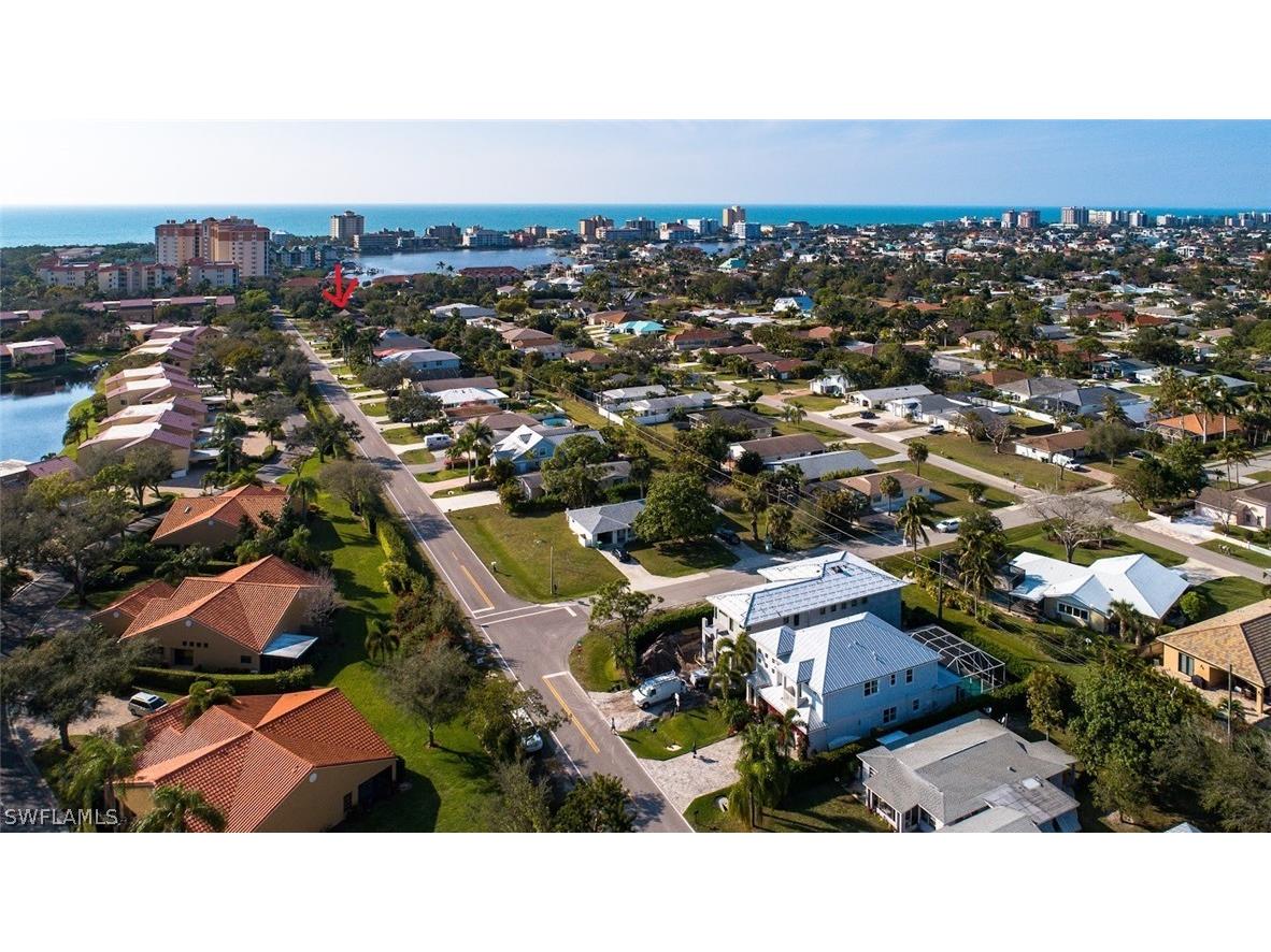 511 91st Avenue N Naples FL 34108 222077736 image1