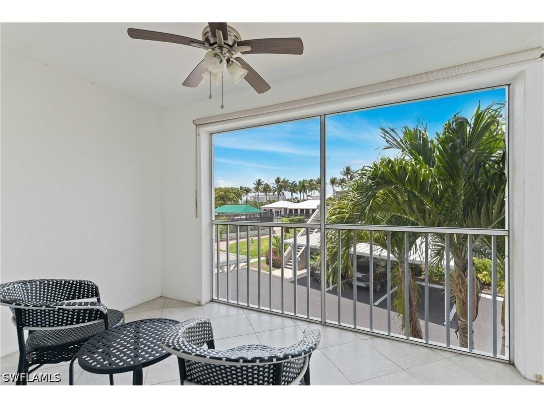 511 Club Side Drive #1-511 Naples FL 34110 226018547 image12