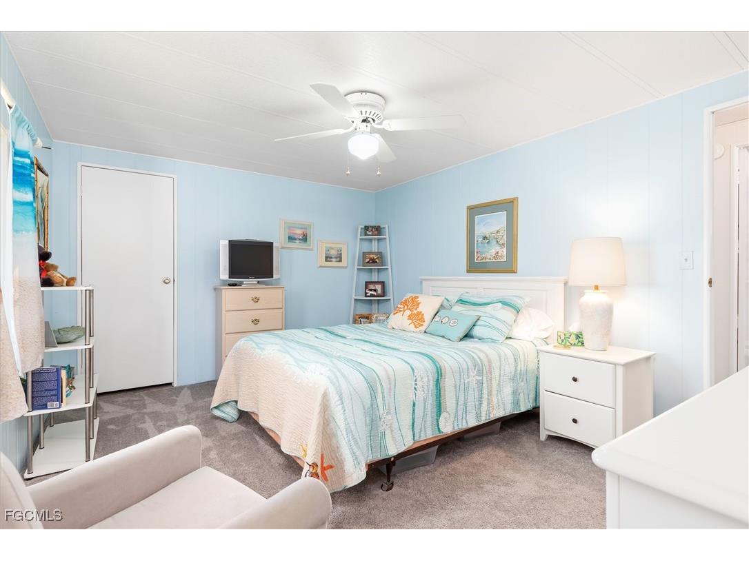 511 Crampton Lane North Fort Myers FL 33903 2025016777 image20