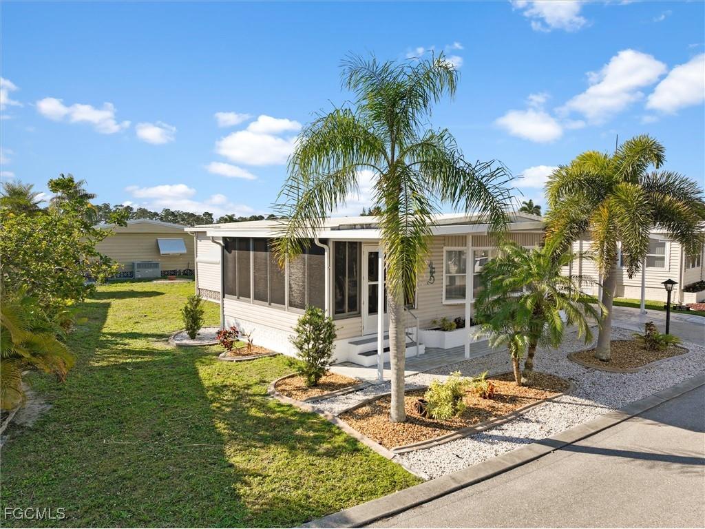511 Crampton Lane North Fort Myers FL 33903 2025016777 image26