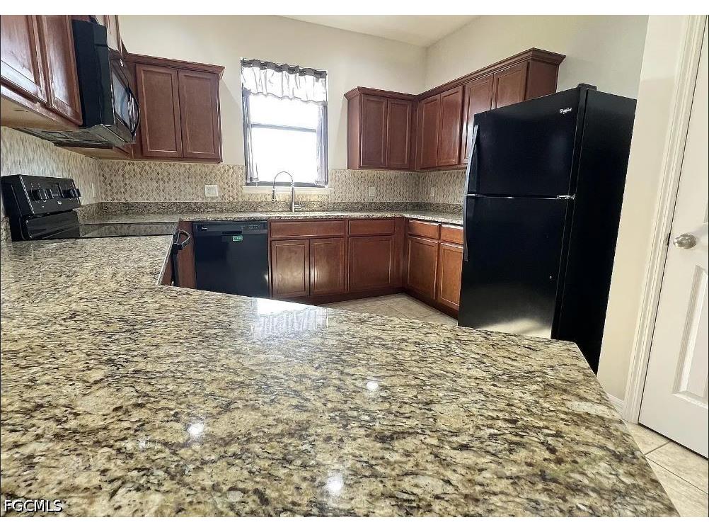 511 NE 19th Place Cape Coral FL 33909 2026021721 image4