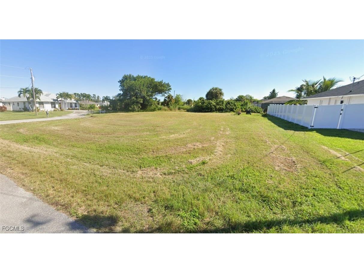 511 NE 21st Avenue Cape Coral FL 33909 2026003460 image3