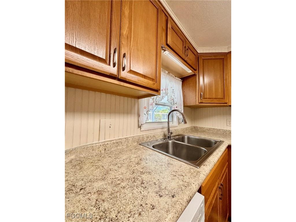 511 Pine Tree Court North Fort Myers FL 33917 2025016042 image11