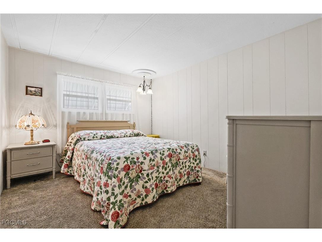 511 Pine Tree Court North Fort Myers FL 33917 2025016042 image15