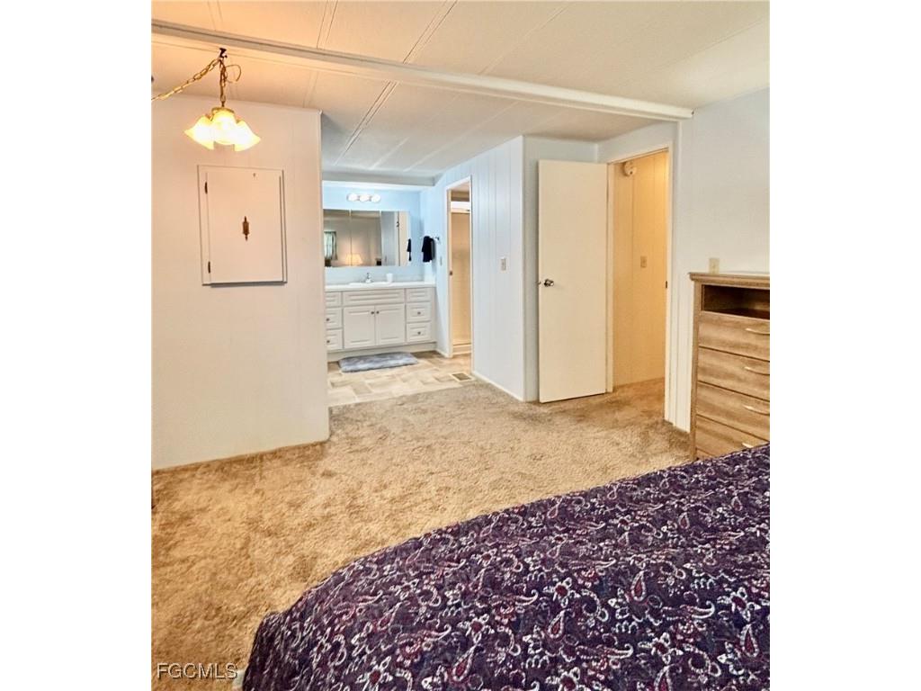 511 Pine Tree Court North Fort Myers FL 33917 2025016042 image21