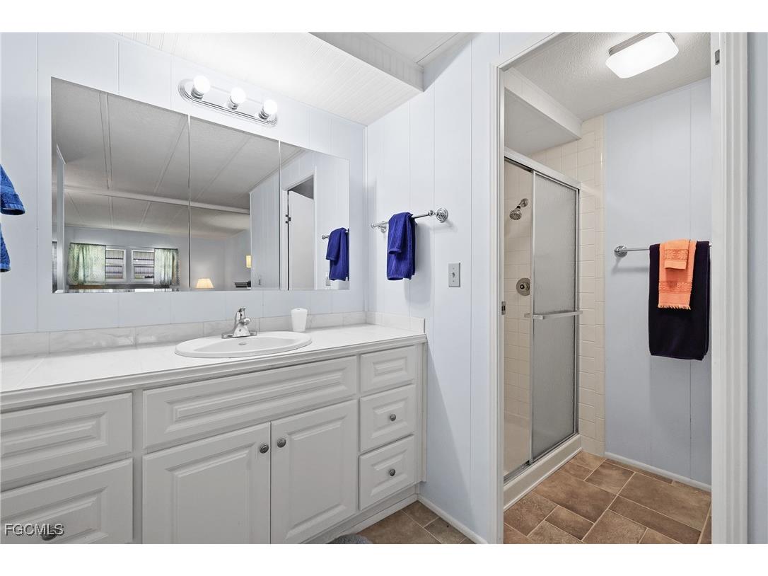 511 Pine Tree Court North Fort Myers FL 33917 2025016042 image23