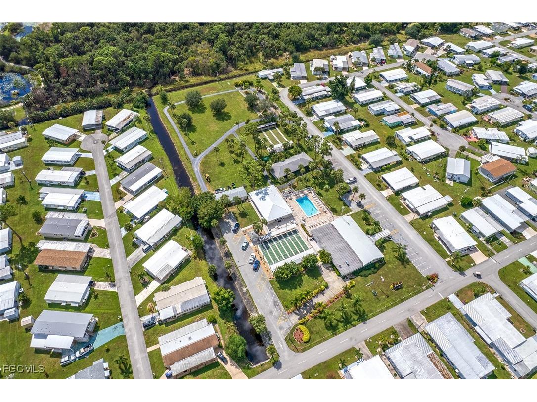 511 Pine Tree Court North Fort Myers FL 33917 2025016042 image31