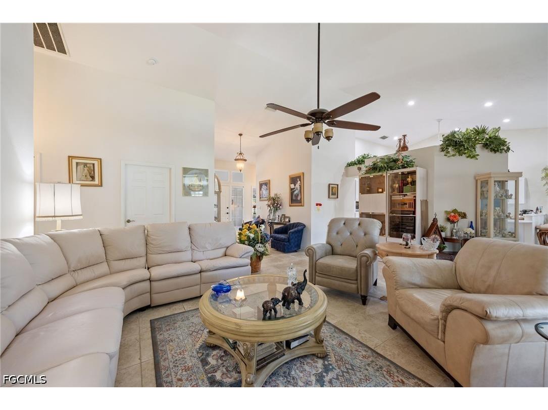 511 SE 24th Street Cape Coral FL 33990 2026023311 image12