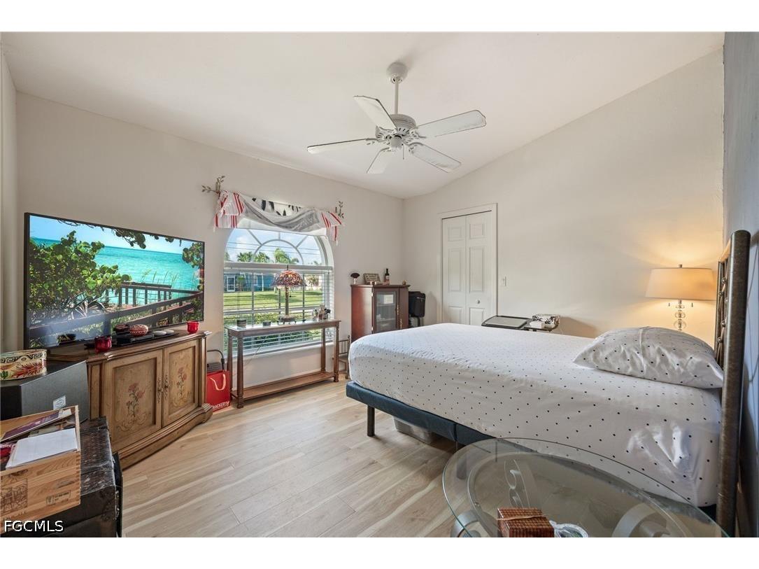 511 SE 24th Street Cape Coral FL 33990 2026023311 image25