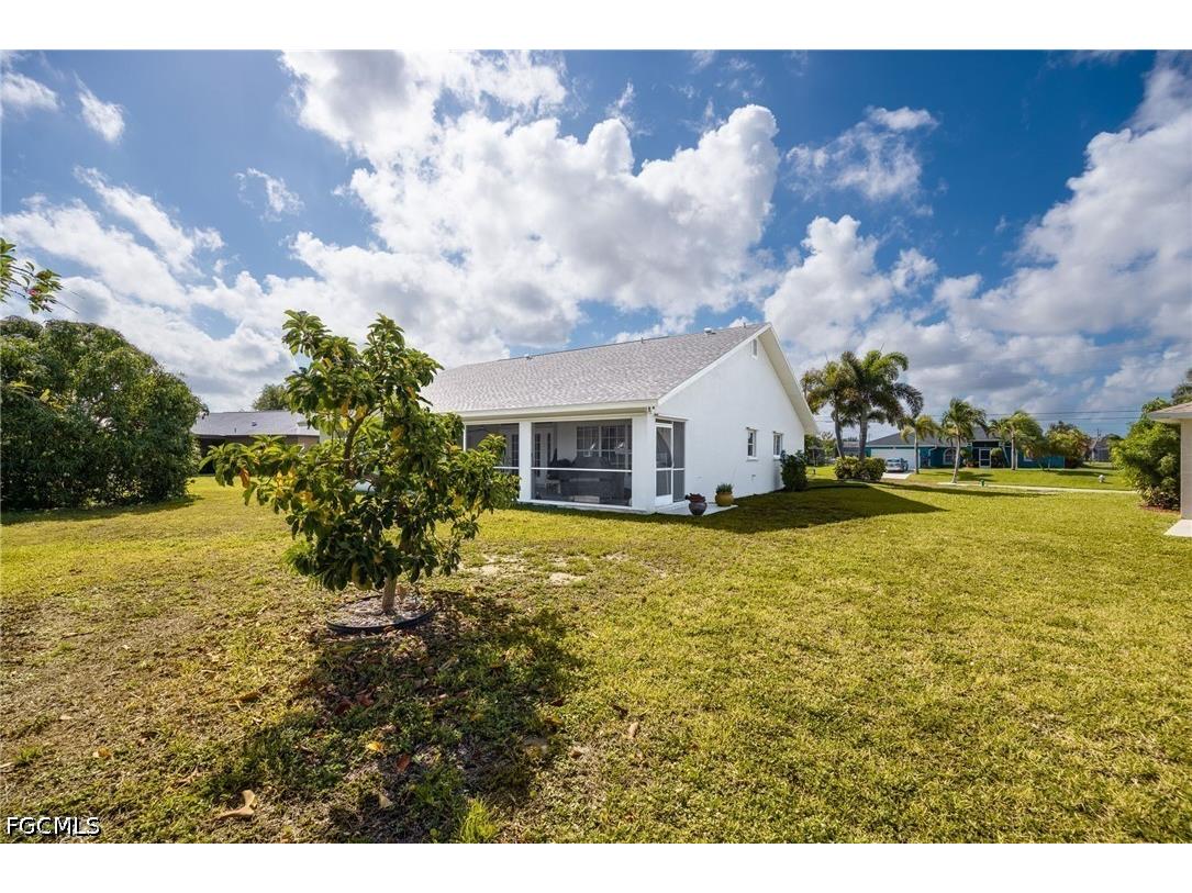 511 SE 24th Street Cape Coral FL 33990 2026023311 image28