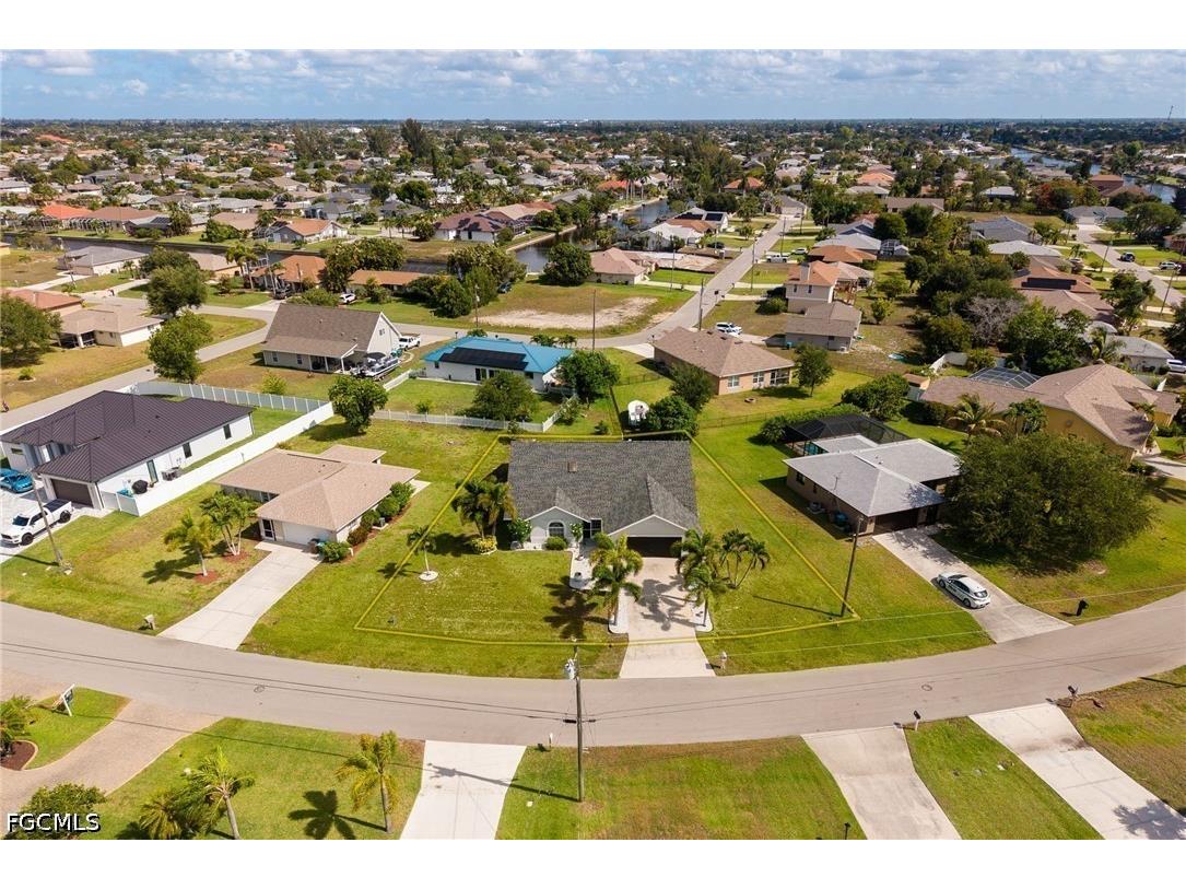 511 SE 24th Street Cape Coral FL 33990 2026023311 image33