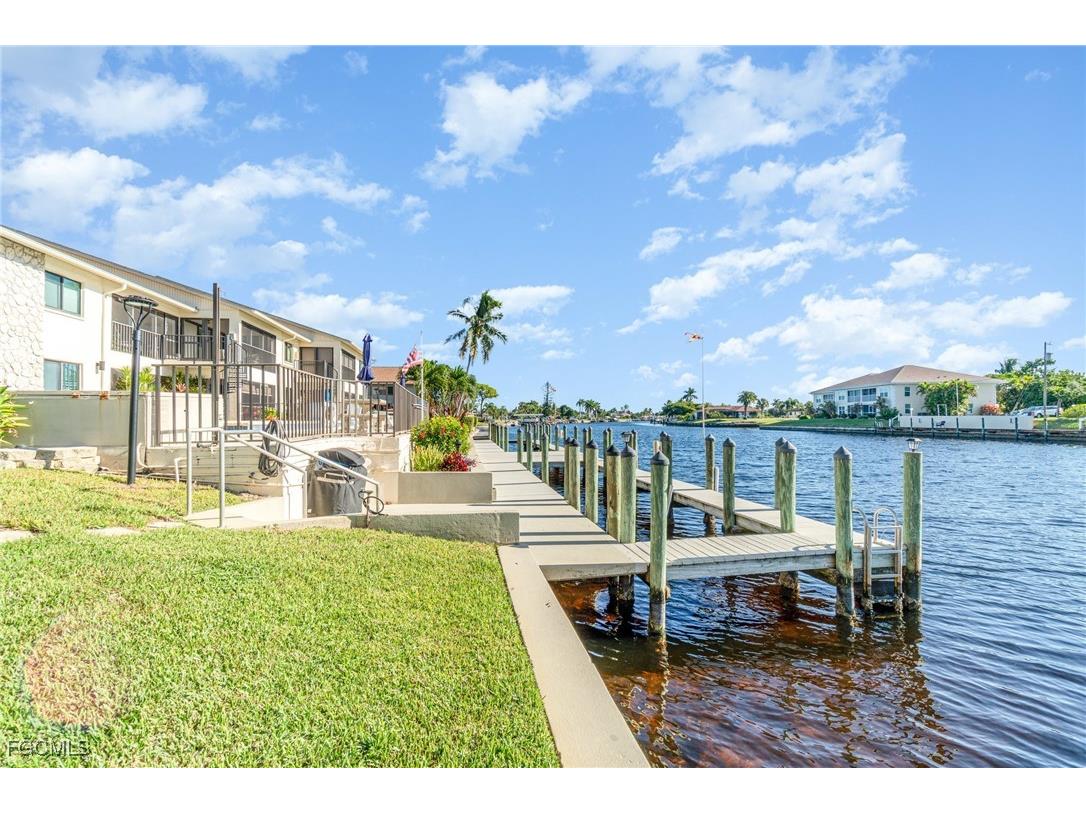 511 SE 43rd Street #105 Cape Coral FL 33904 2025019990 image20