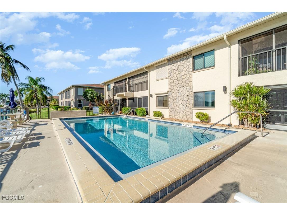 511 SE 43rd Street #105 Cape Coral FL 33904 2025019990 image22
