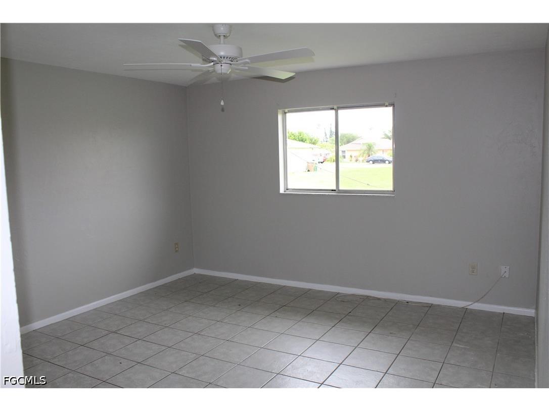 511 SE 5th Place #A - B Cape Coral FL 33990 2026018062 image16