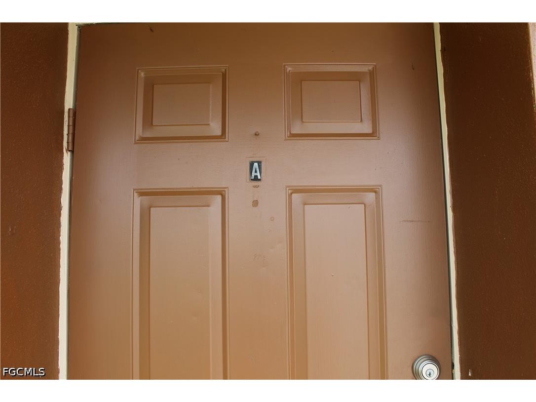 511 SE 5th Place #A - B Cape Coral FL 33990 2026018062 image2