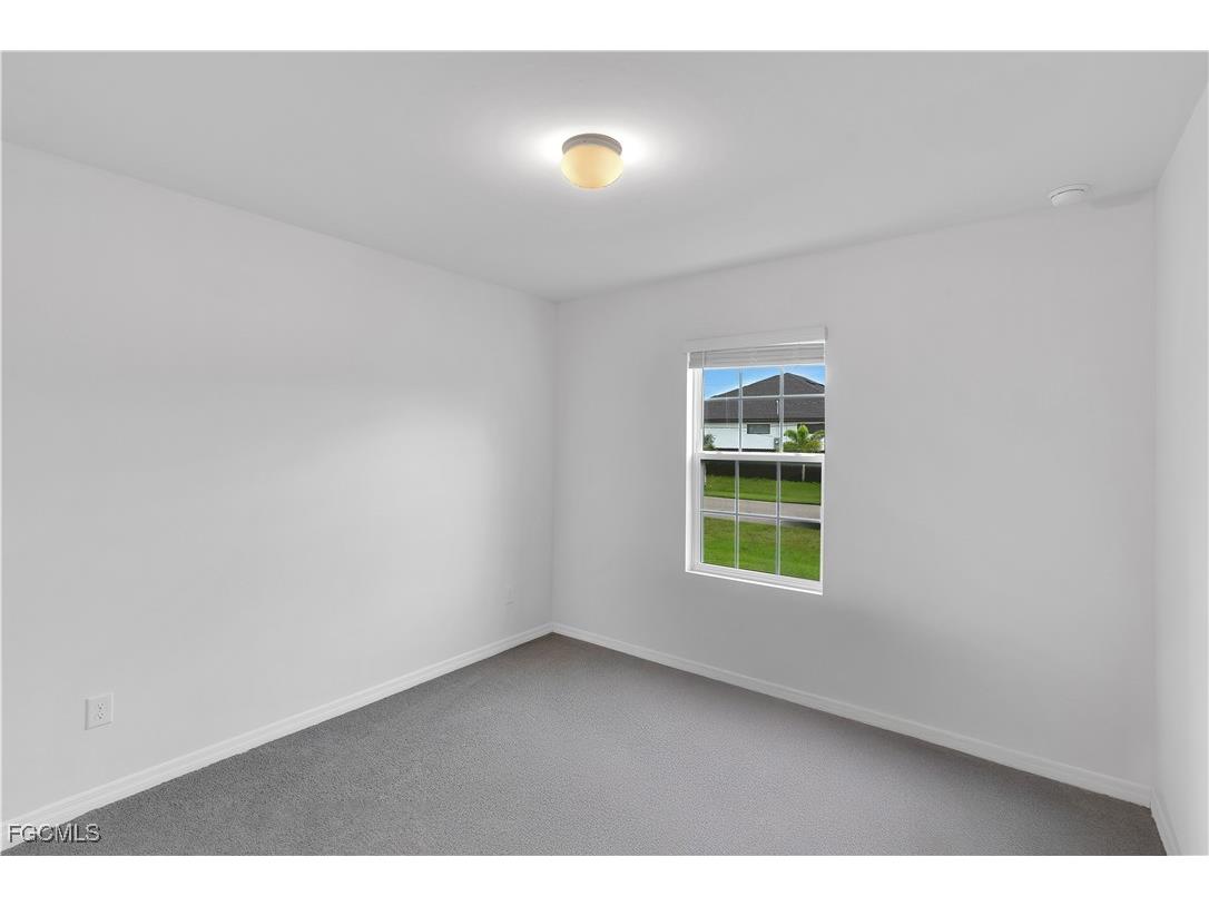 511 SW 26th Avenue Cape Coral FL 33991 2025009018 image13