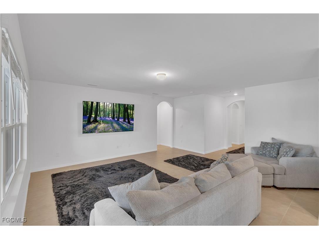 511 SW 26th Avenue Cape Coral FL 33991 2025009018 image25