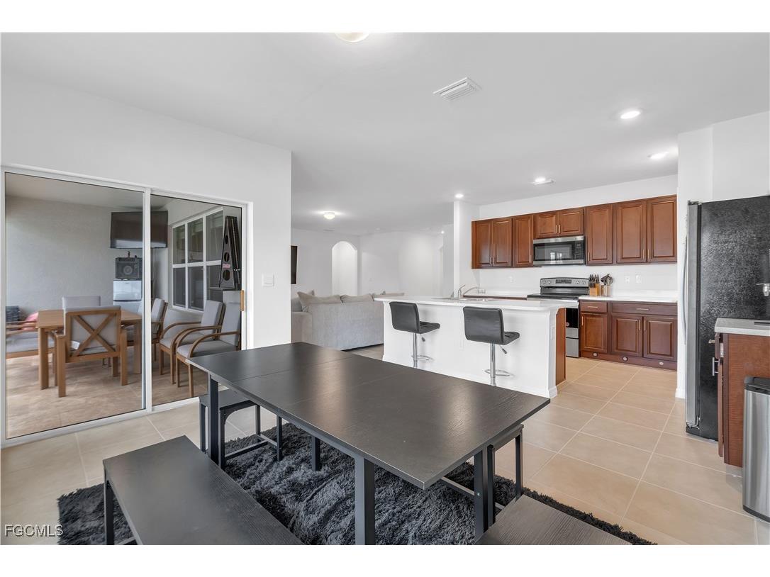 511 SW 26th Avenue Cape Coral FL 33991 2025009018 image33