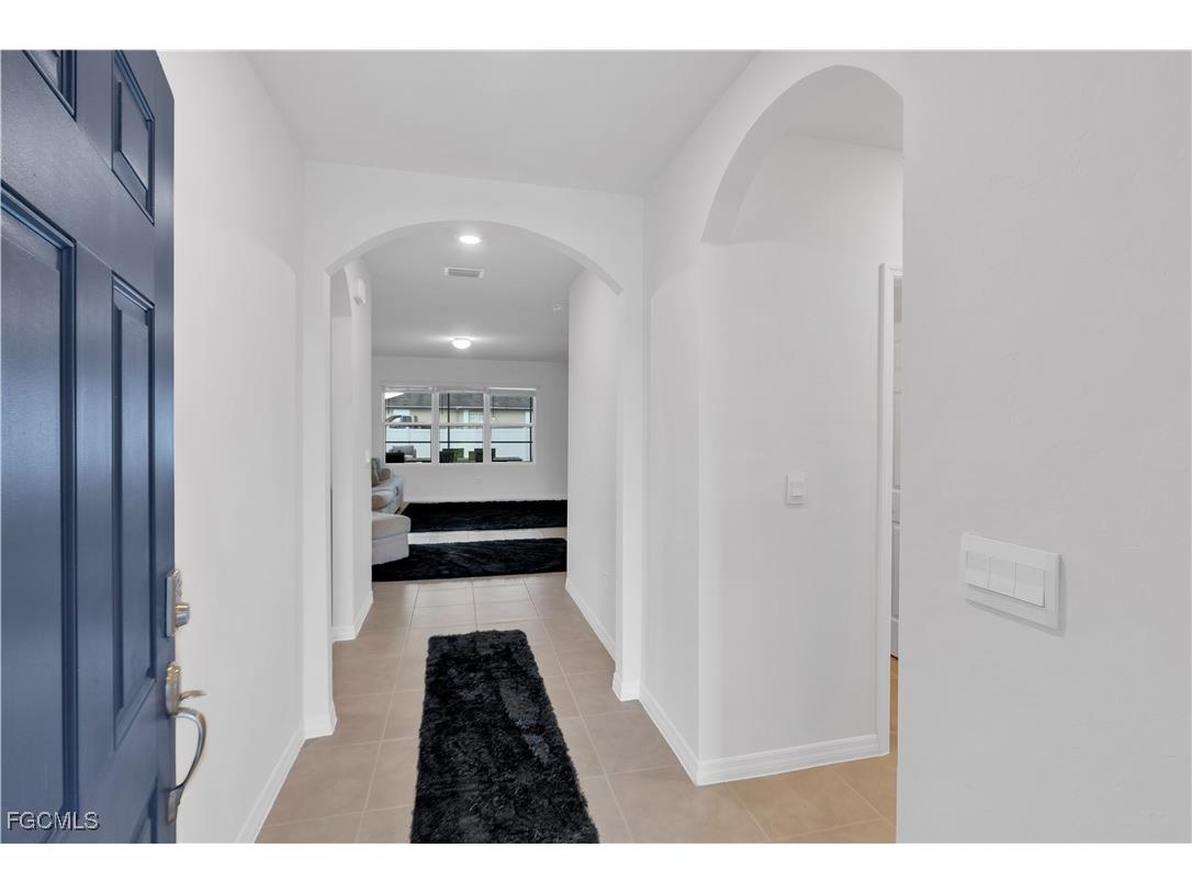 511 SW 26th Avenue Cape Coral FL 33991 2025009018 image6