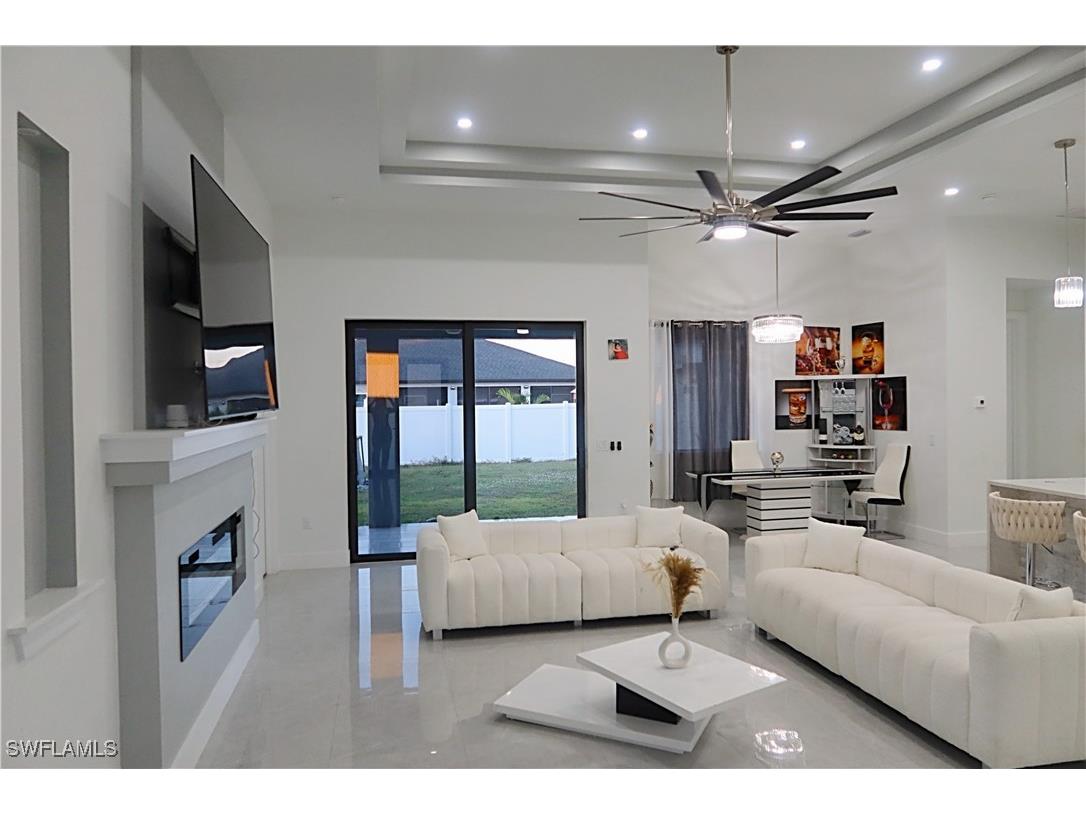 511 Tropicana Parkway W Cape Coral FL 33993 225084416 image3