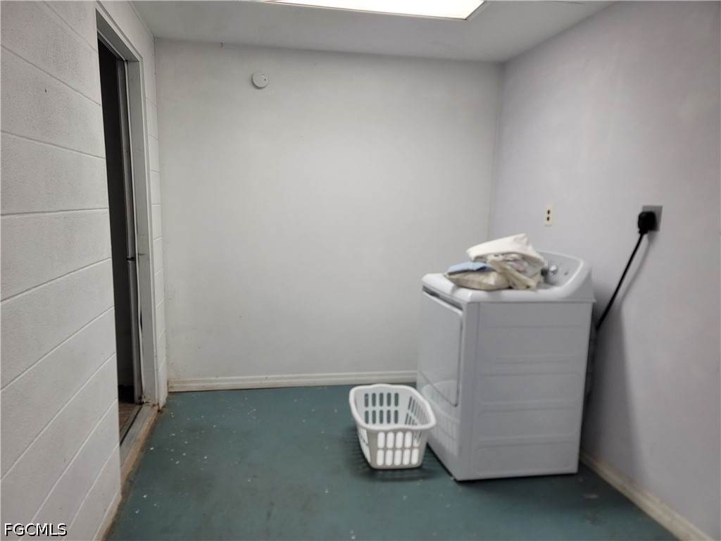 511 Wyoming Road Lehigh Acres FL 33936 2026019393 image11