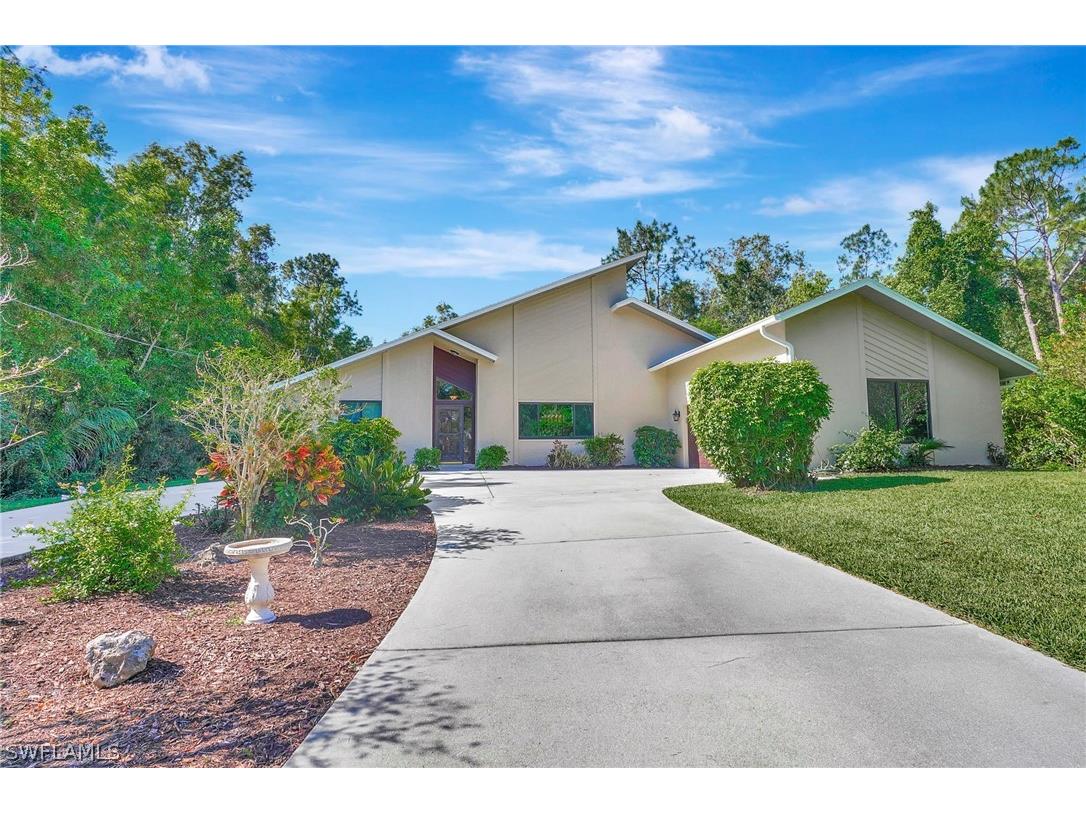 5110 Coral Wood Drive Naples FL 34119 224032292 image1
