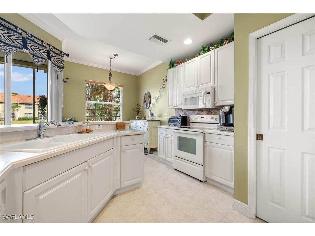 5110 W Hyde Park Court #102 Fort Myers FL 33912 225039296 image9