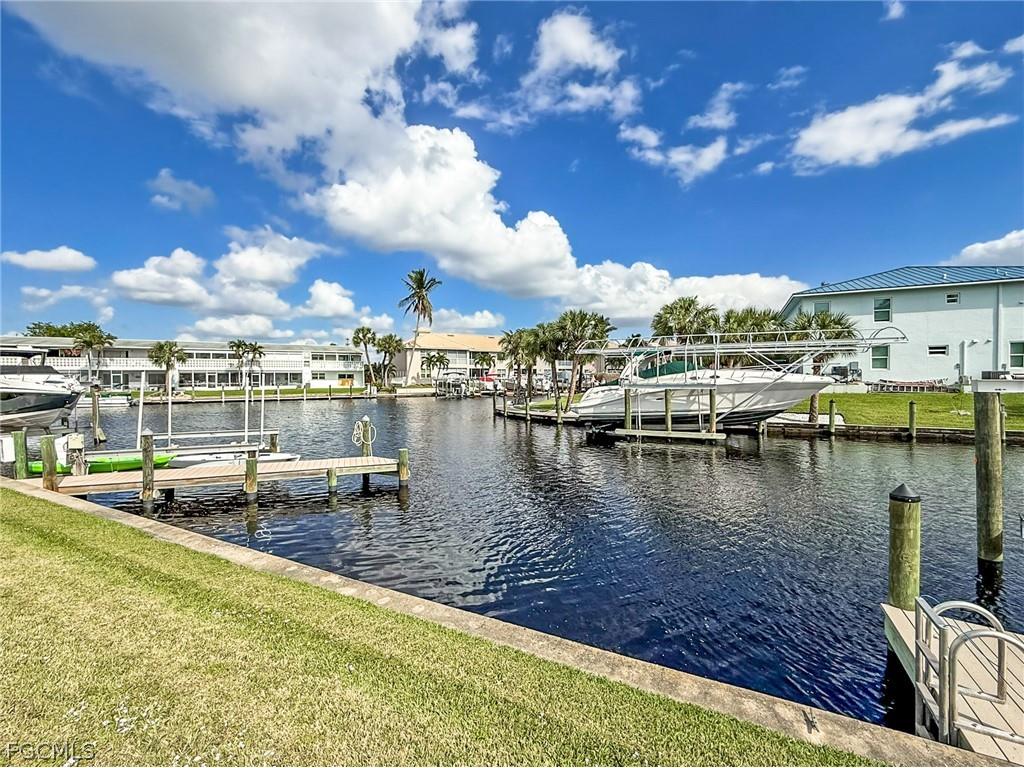 5111 Manor Court #4 Cape Coral FL 33904 2026008319 image4