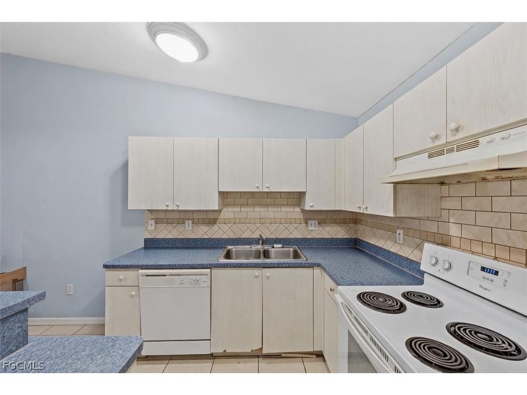 5113/5115 24th Street SW Lehigh Acres FL 33973 2026004595 image15
