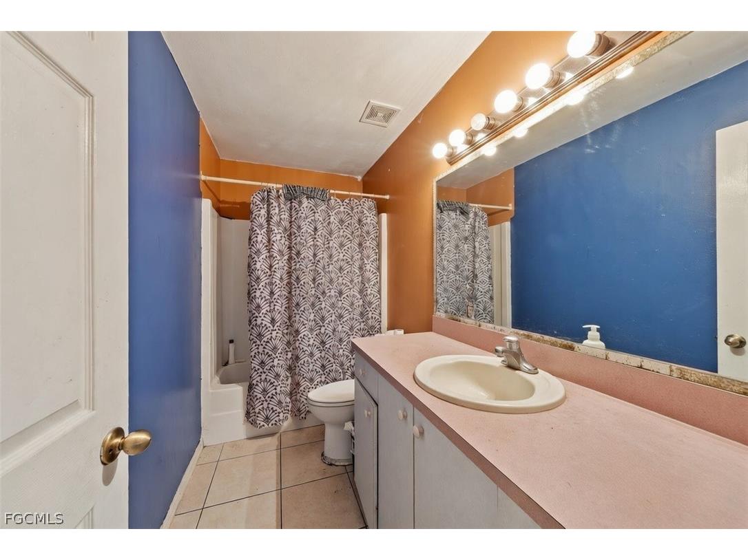 5113/5115 24th Street SW Lehigh Acres FL 33973 2026004595 image32