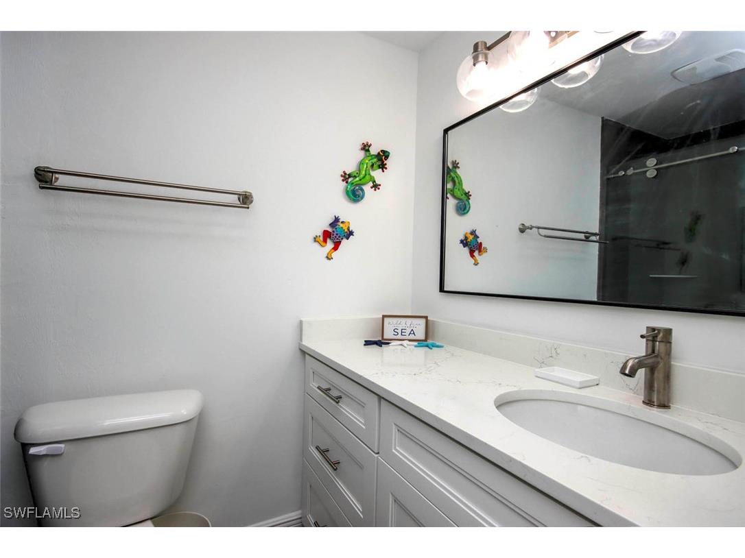 5117 Sea Bell Road #B101 Sanibel FL 33957 225034203 image16